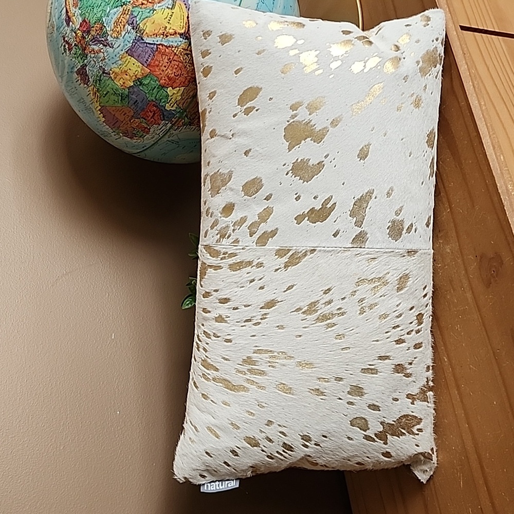 Natural Cowhide Accent Pillow